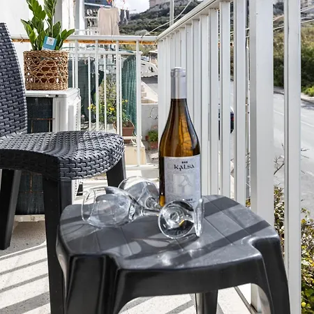 Seaside Flat With Scenic Country Views * Mellieħa